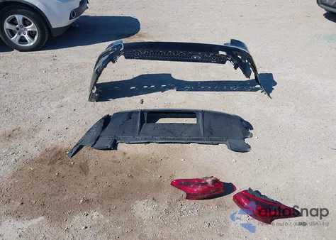 2025 Audi A6 E-Tron Premium Plus z USA, uszkodzony, nr VIN WAU2CAGH1SA018325